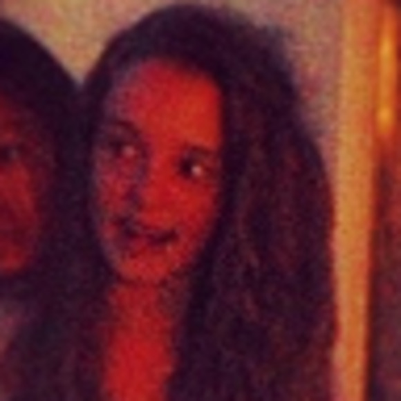 Meet your Posher, Apolline - Picture 1 of 1